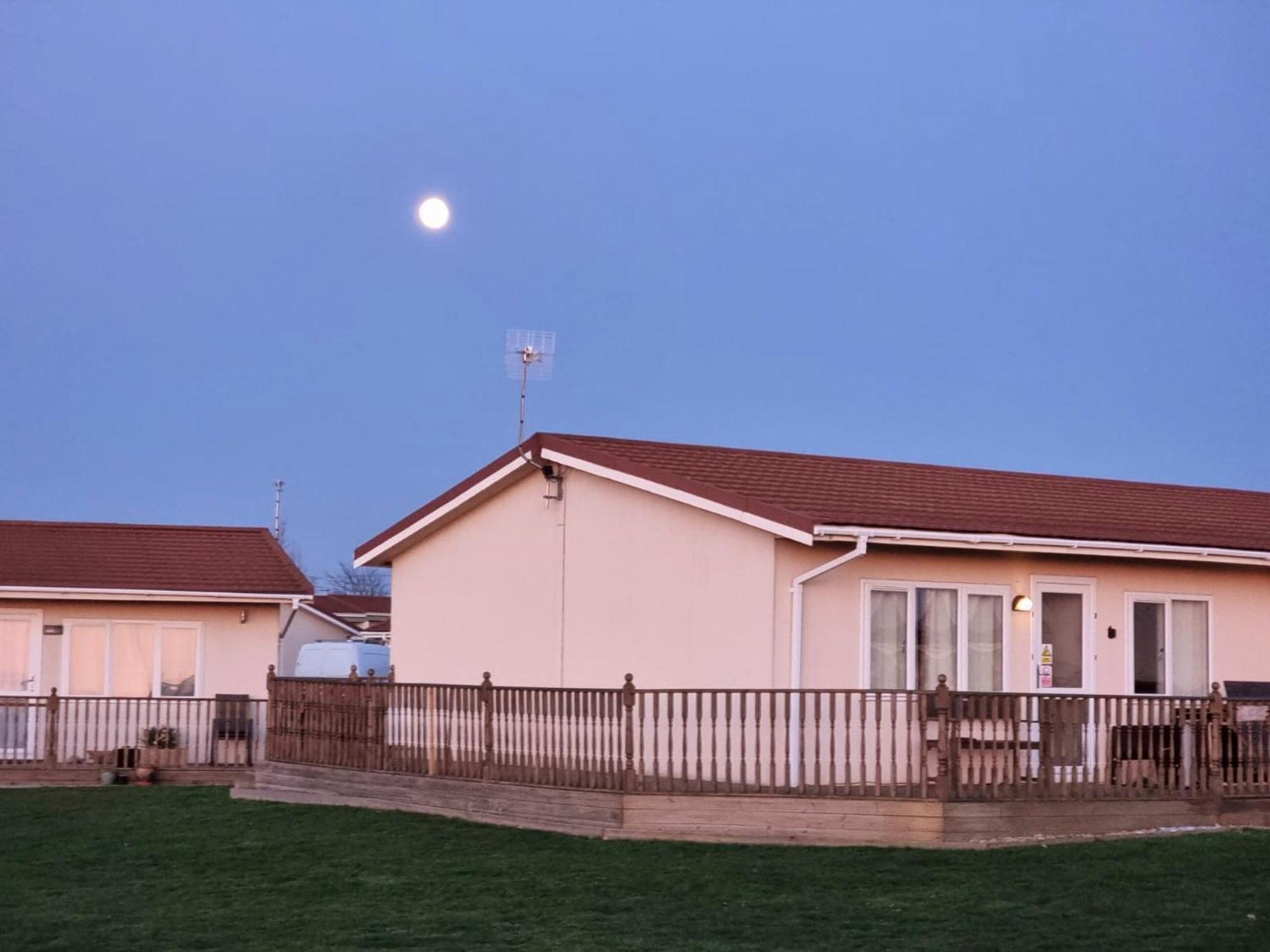 Boa Vista Villa Bacton  Bagian luar foto